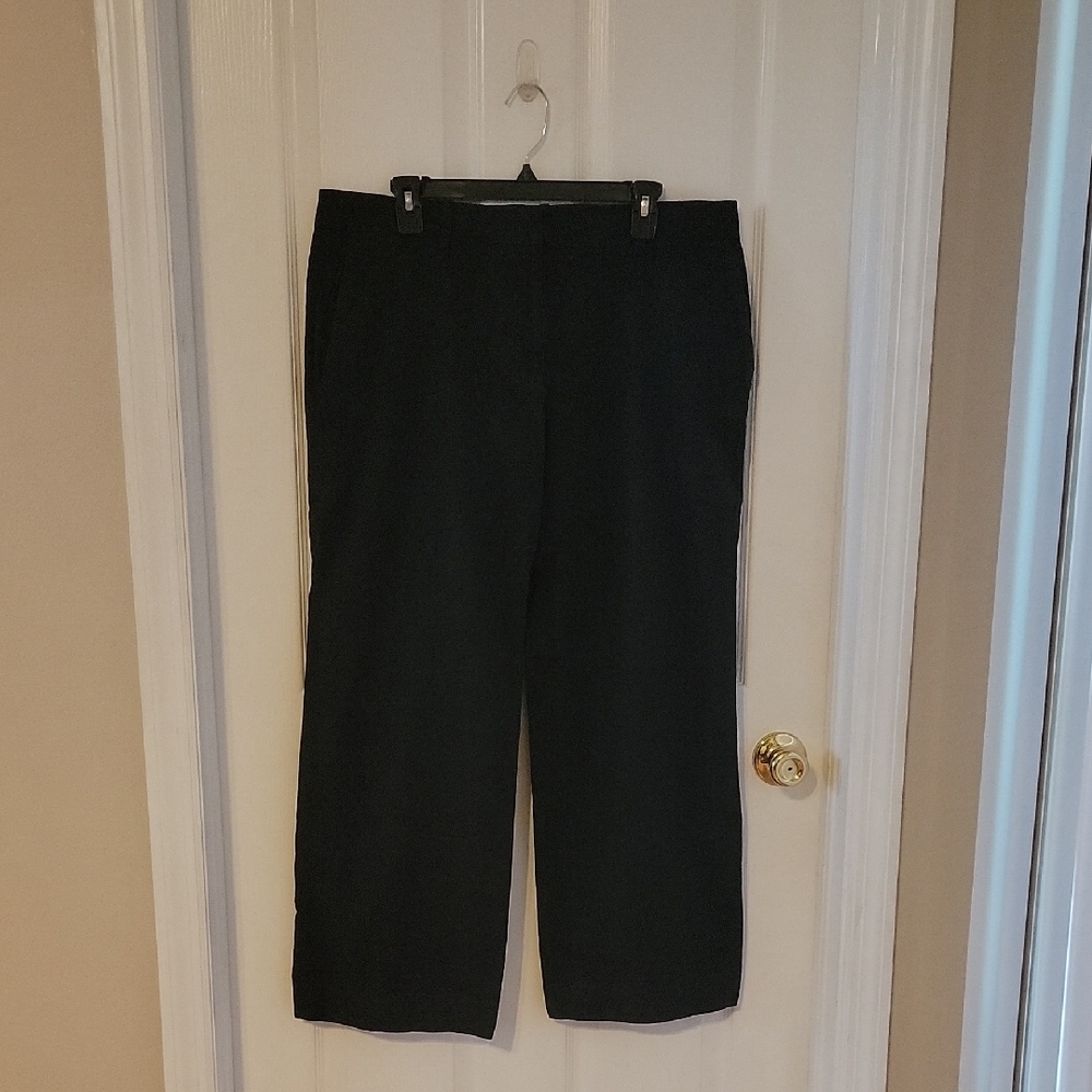 GAP Classic Black Ankle Pants